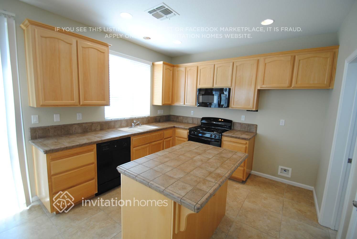 Building Photo - 5734 Mineral Springs Ct