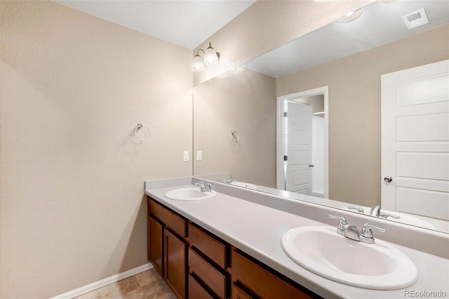 Building Photo - 1339 Sidewinder Cir