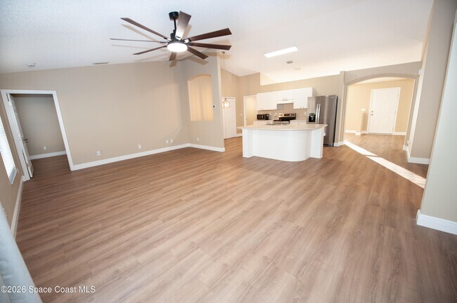 Building Photo - 7525 Fringe Pl