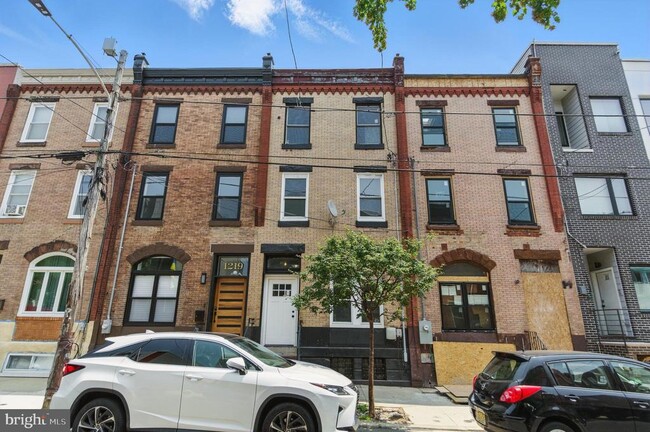 Building Photo - 1217 N 28th St