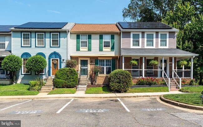 Building Photo - 2406 Rosecroft Ct