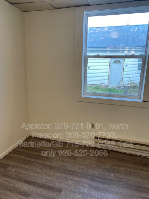 Building Photo - S7559 US-12