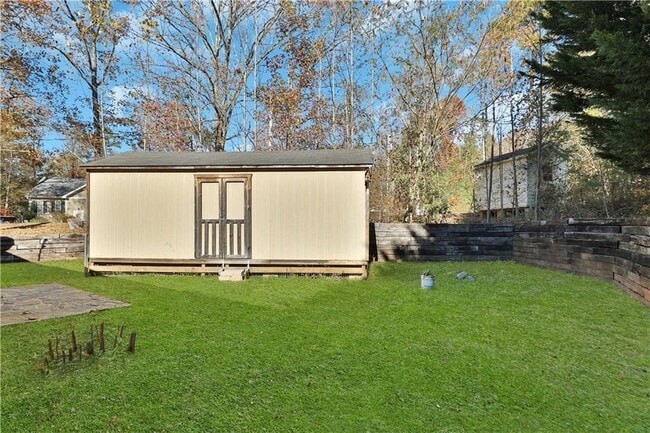 Building Photo - 7742 Elm Cir