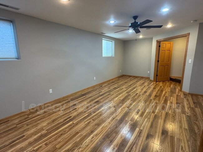 Building Photo - 1832 Assumption Dr