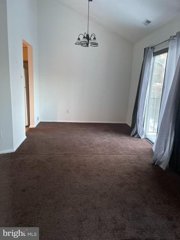 Building Photo - 806B Cypress Point Cir