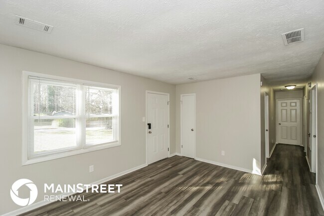 Building Photo - 3791 S Ridge Dr