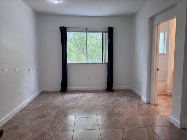 Building Photo - 8500 SW 150th Ave