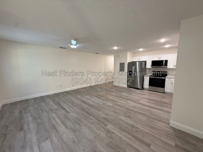 Building Photo - 2170 Caljon Rd