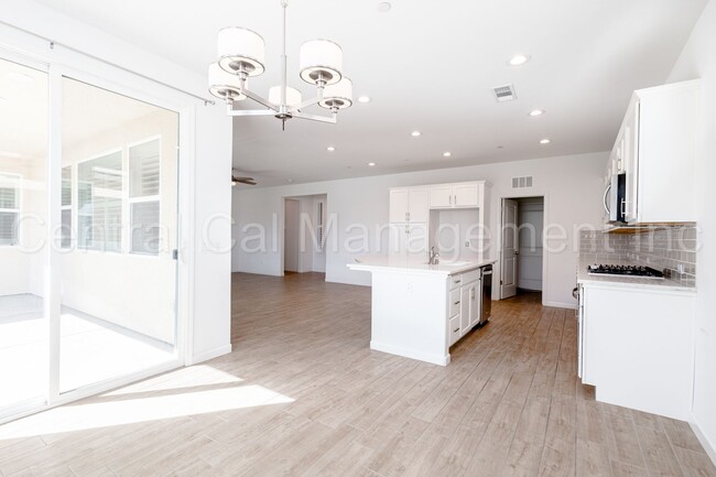 Building Photo - 4 Bedroom/2 Bath Home with Paid Solar - $2...