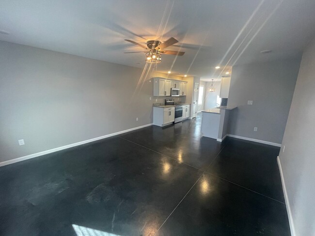 Building Photo - New Construction! Move In Ready! 3 bedroom...