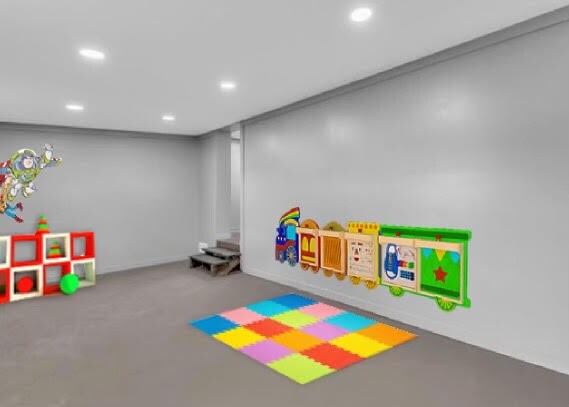 Building Photo - 114 N Emma St