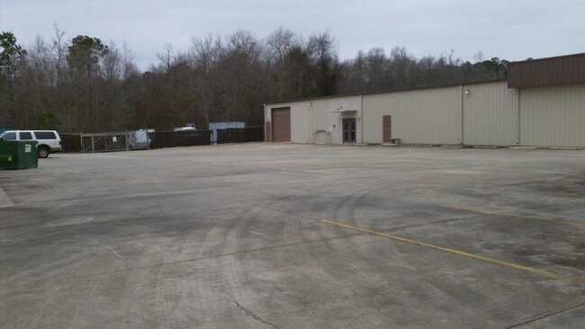 Building Photo - 1560 a hwy 9 longs