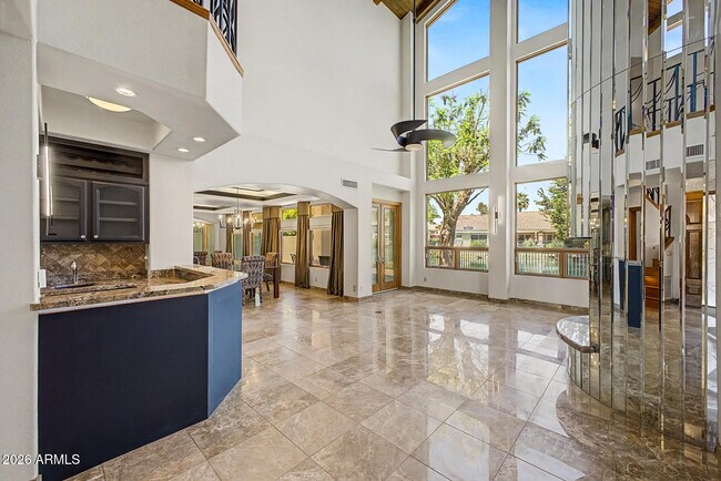Building Photo - 5812 W Del Lago Cir