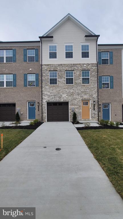 Building Photo - 7503 Silver Thread Wy