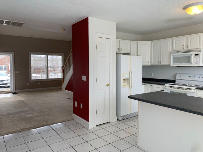 Building Photo - 190 Willow Oak Dr NW