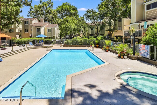 Building Photo - 1208 Westlake Blvd