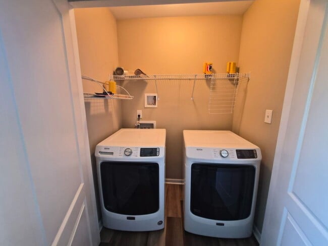 Building Photo - 103 Palin Trail