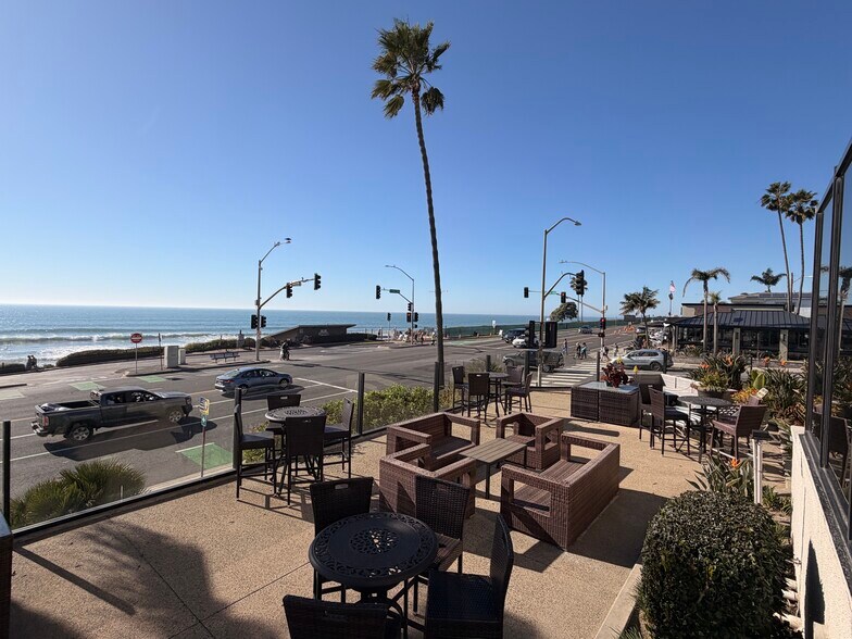 Building Photo - 111 Tamarack Ave