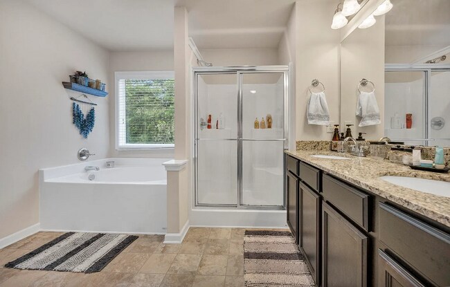 Building Photo - 204 Ashewicke Dr