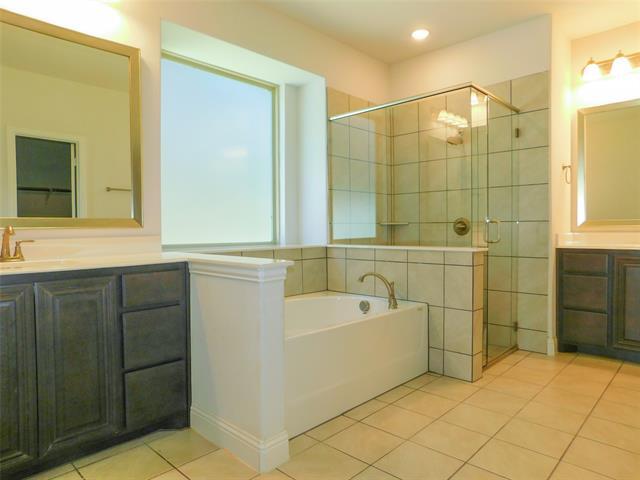 Building Photo - 7500 Windy Meadow Dr