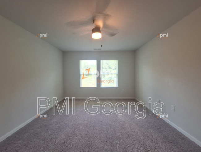 Building Photo - 329 Duck Walk Wy