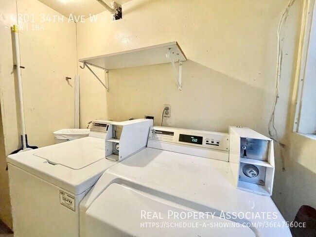 Building Photo - 4301 34th Ave W