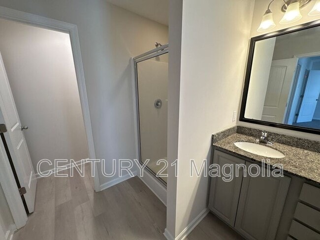 Building Photo - 815 Delta Ln