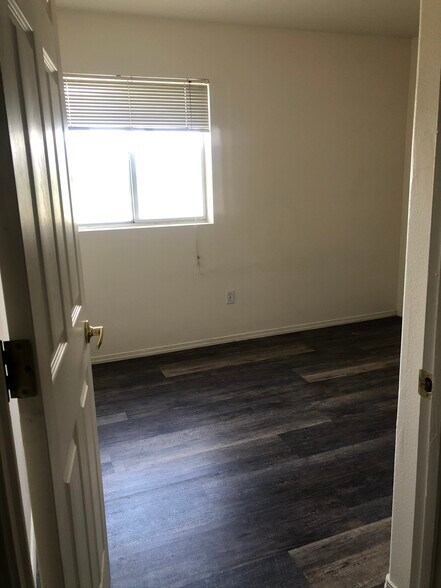 Building Photo - 1100 Goeglein Gulch