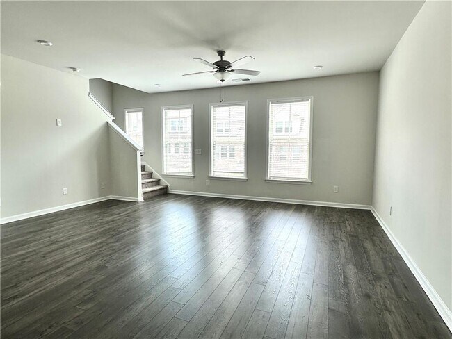 Building Photo - 3658 Hidden Valley Cir