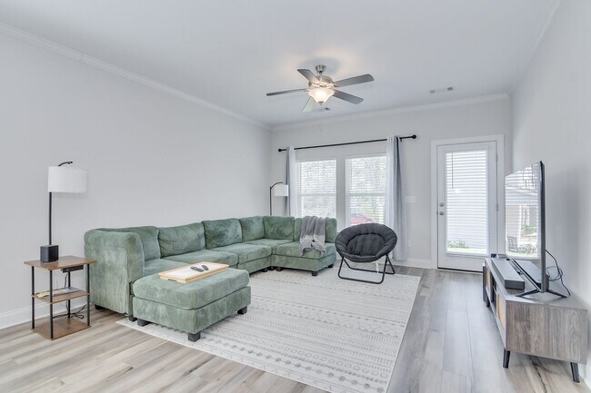 Building Photo - 2 Bed 2 Bath Ranch Home