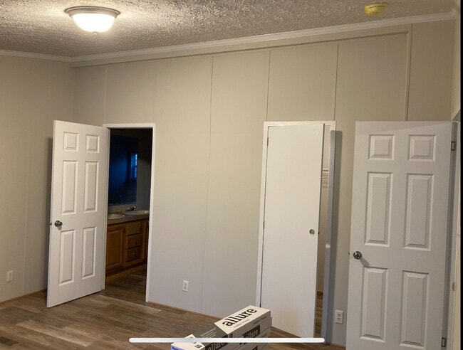 Building Photo - 347 State Rd S