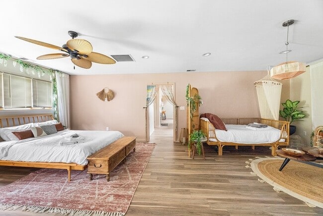 Building Photo - Beautiful Fully Loaded Home Ready to Rent!!!!