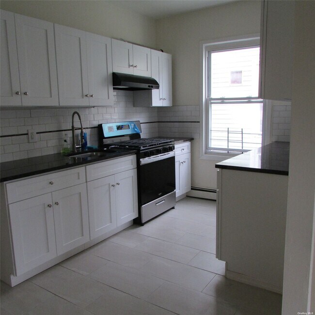 Building Photo - 93-15 202nd St