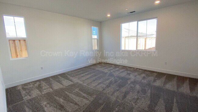 Building Photo - 2703 Joshua St