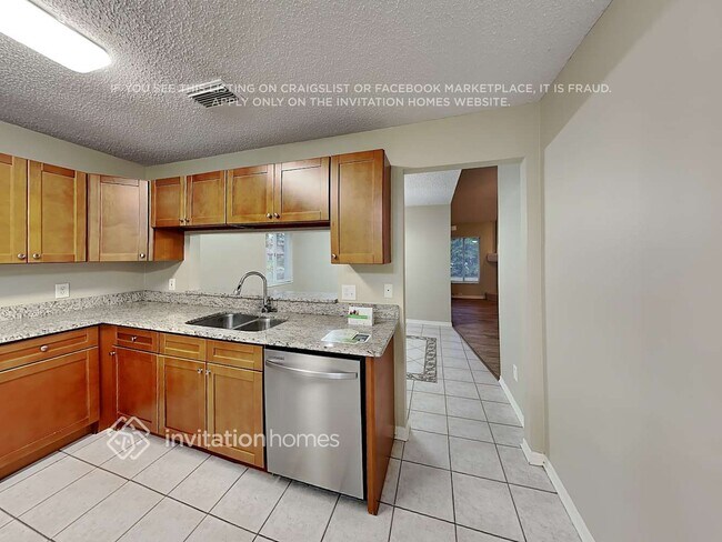 Building Photo - 1904 Paddock Dr