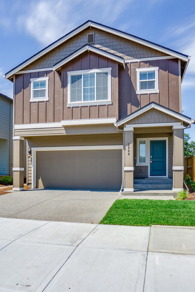 Building Photo - BEAUTIFUL FOUR BEDROOM HOME IN RIDGEFIELD