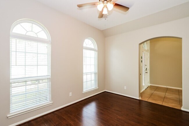 Building Photo - 4258 Wells Mark Dr