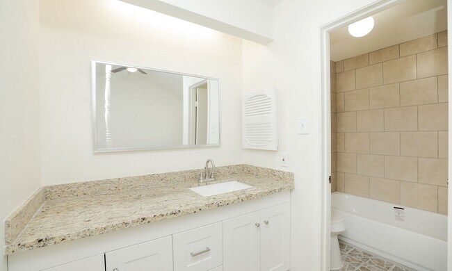 Building Photo - 17902 Autumn Trails Ln