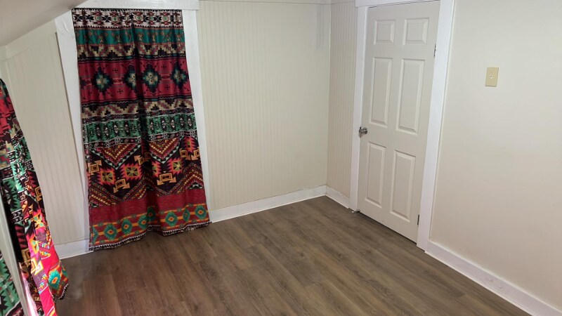 Building Photo - 143 Martz Ave