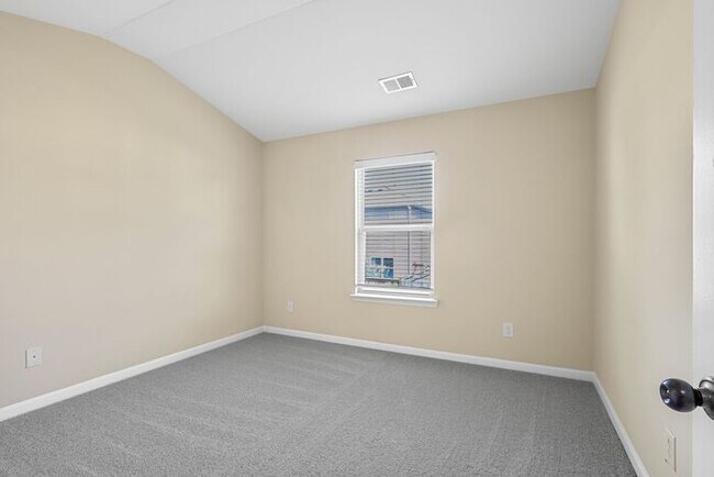 Building Photo - 2375 Morgan Farm Dr