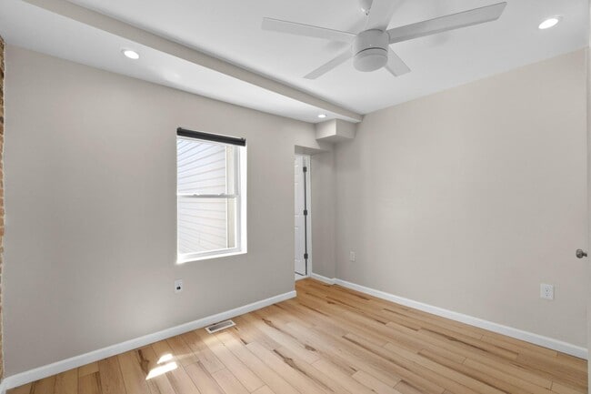 Building Photo - 1411 Olive St