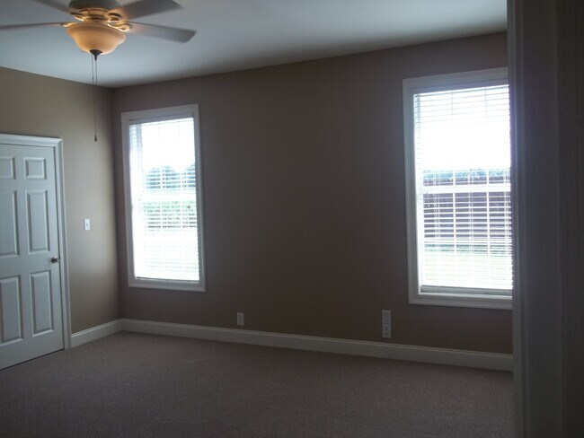 Master Bedroom - 612 Quence Dr