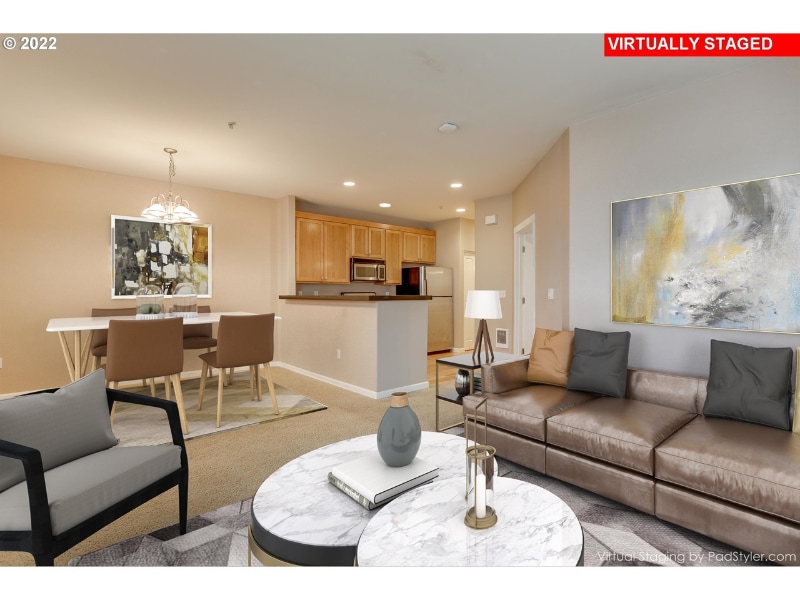 Building Photo - 1020 SW 170th Ave