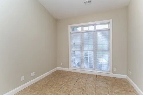 Building Photo - 253 Chuckwood Rd