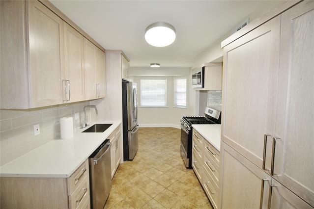 Building Photo - 1309 Cochise Dr