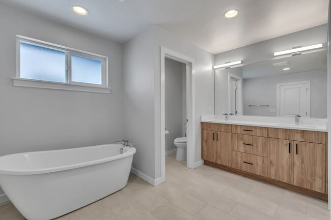 Building Photo - 4432 137th St SW