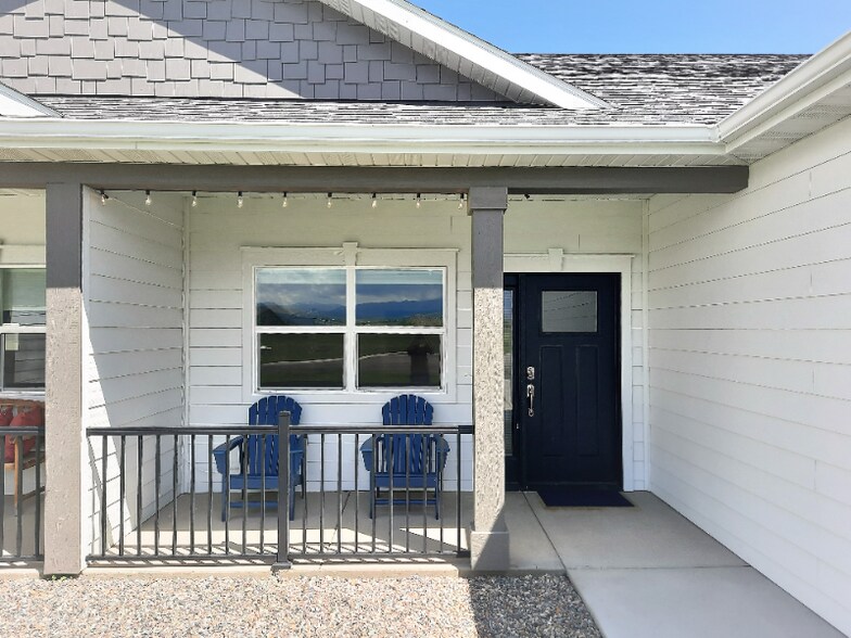 Building Photo - 4017 Swan Rd