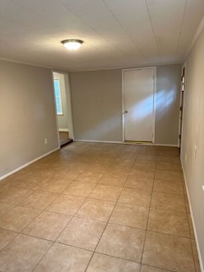 Building Photo - BELOW MARKET RENT!