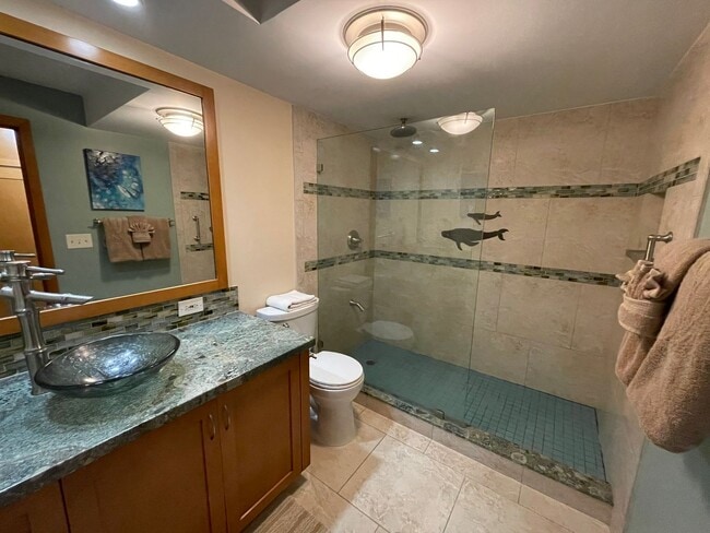 Building Photo - Lahaina Shores Furnished Studio Available Now!