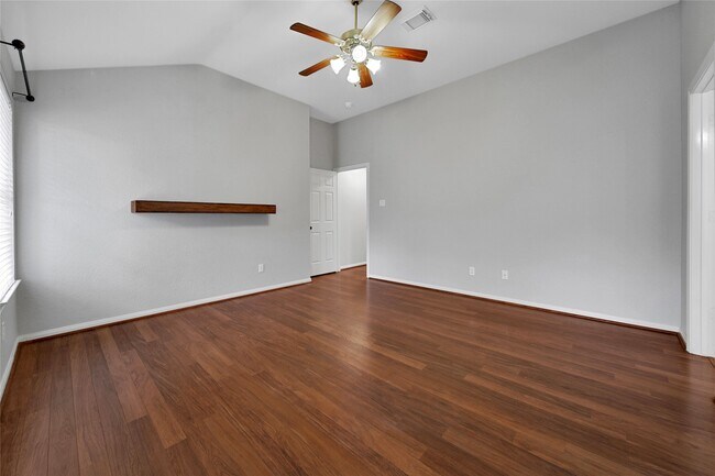 Building Photo - 12411 Brightwood Dr